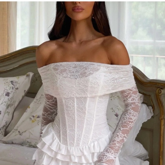 OUTCAST NAYA MINI DRESS WHITE NWT - Picture 5 of 8